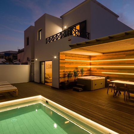 Villa Victoria - Playa Blanca Buitenkant foto