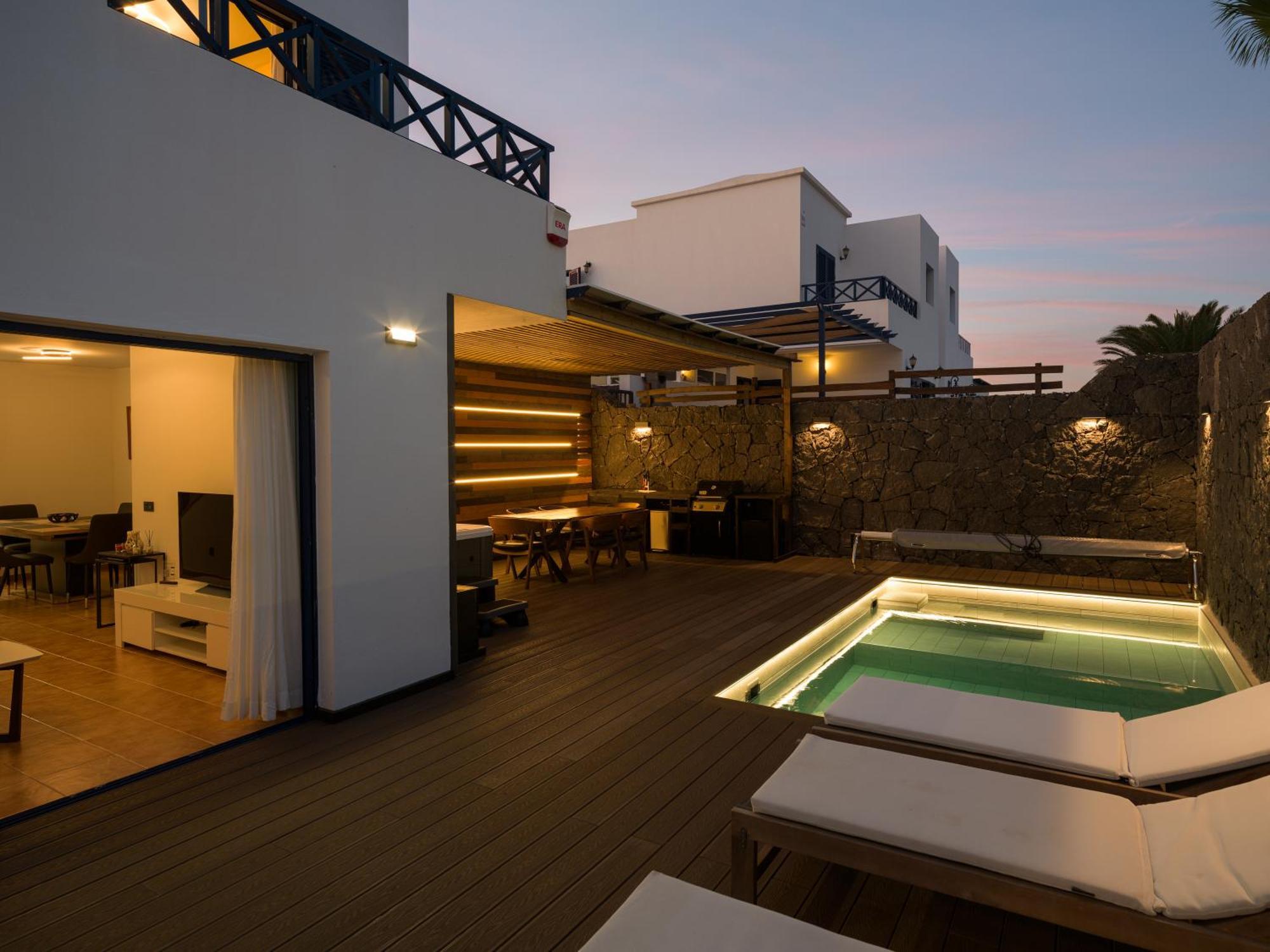 Villa Victoria - Playa Blanca Buitenkant foto